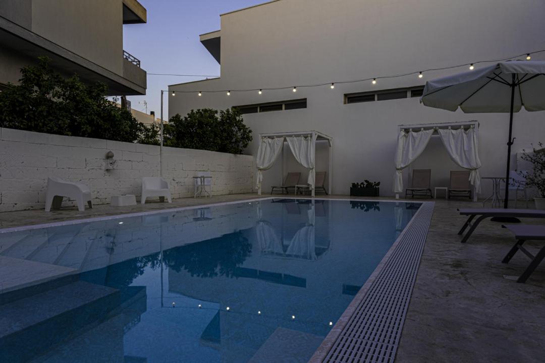 La Gemma Del Salento Rooms&Apartments Racale Exterior photo